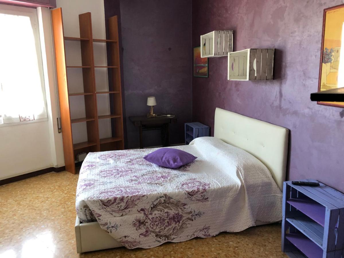 La Casa Di Marco Imperia Exterior foto